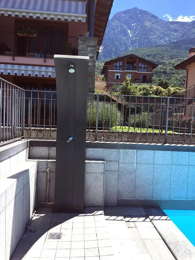 Casa Barbarossa Villa Colico 0*,